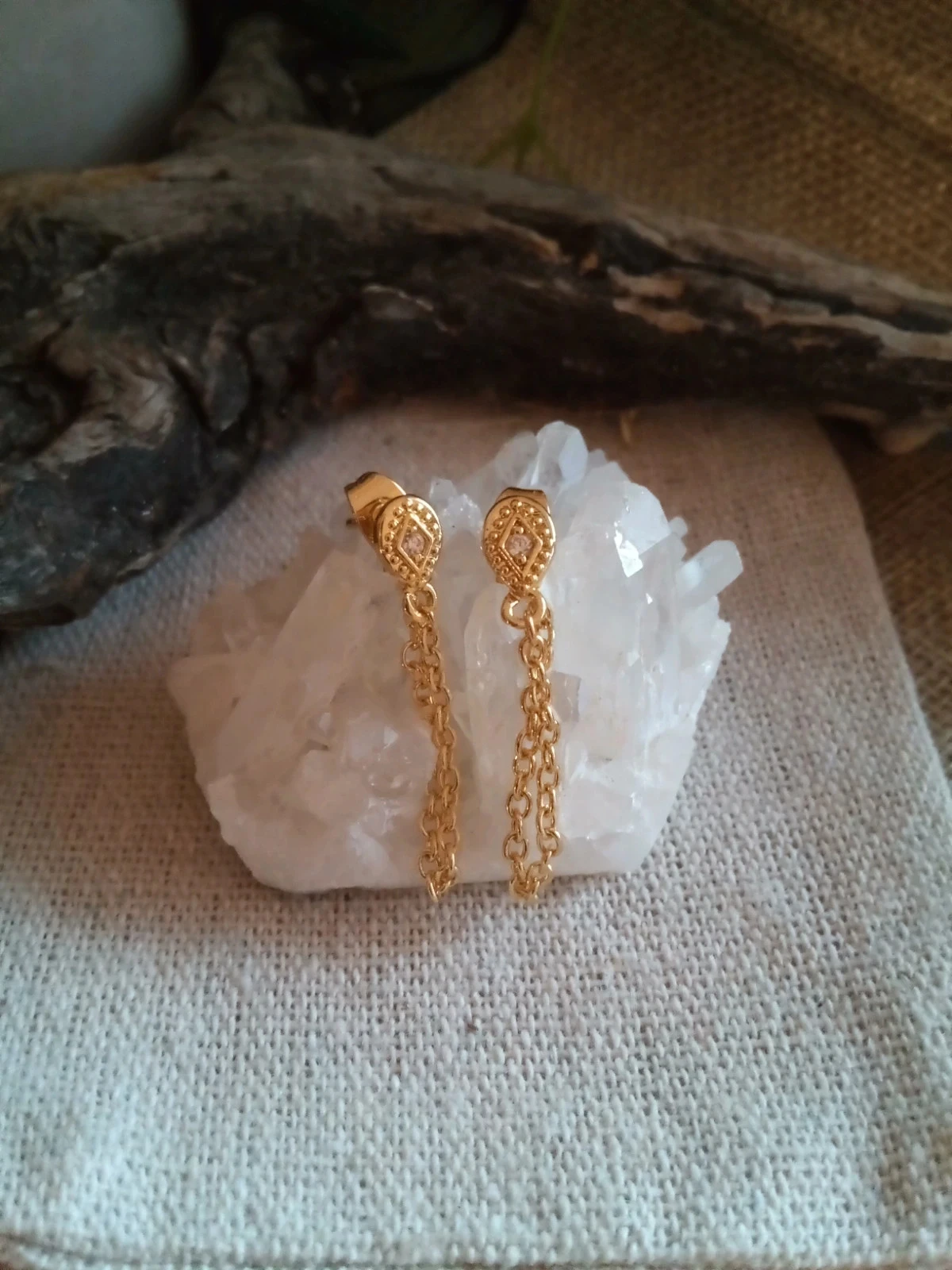 Golden bohemian earrings with chain details – photo 2